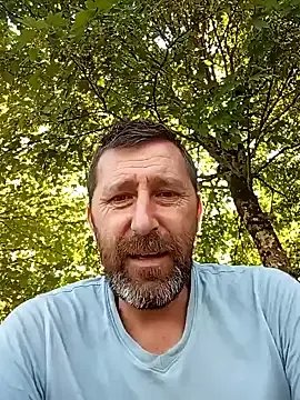 Stripchat Free Porn Cam of BZH45