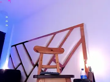 Stripchat Live Sex Cam of Aron_cruz