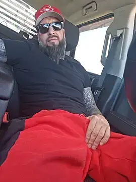 Stripchat Nude Webcam of Beardedtattood
