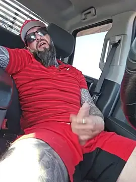 Stripchat Watch Live Sex Cams of Beardedtattood