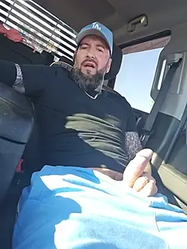 Stripchat Sex Chat of Beardedtattood