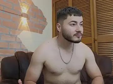 Stripchat Adult Webcams of Brandon_01
