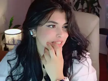 Stripchat Adult Webcam of Nannicutee