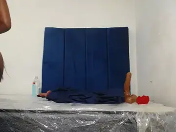 Stripchat Watch Live Sex Cams of Kelly-001