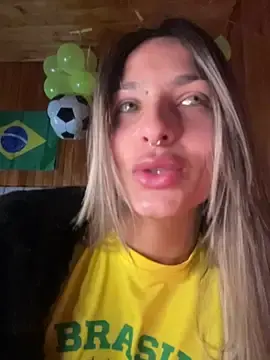Stripchat Best live sex cam show of AliceStone19