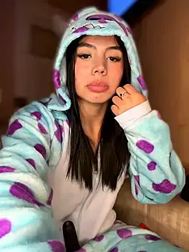 Stripchat Live Sex of Laura-Khalifa