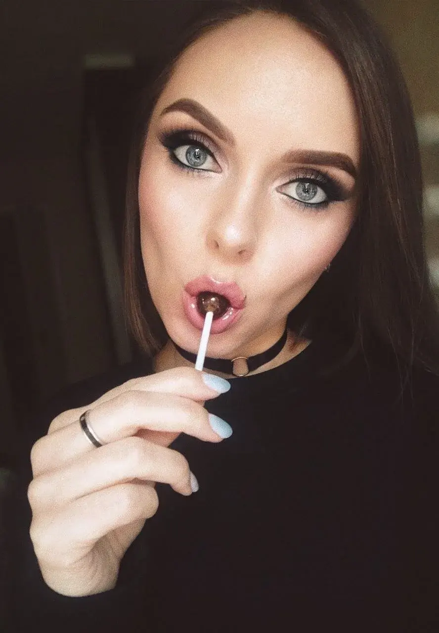 Lil__Fleur