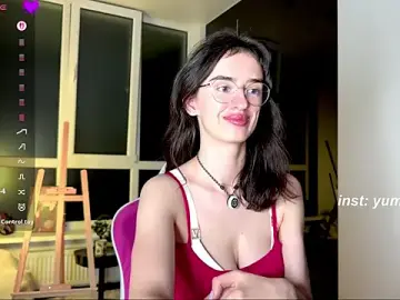 Stripchat Free Live Porn of YummyTati