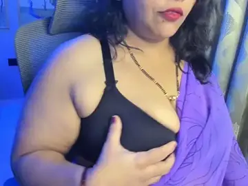 Stripchat Sex Cam of tarivishu11