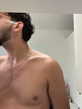 Stripchat Free Porn Cam of Gipsyboysteve