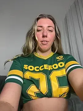 Stripchat Sex Cam of Aussielulu