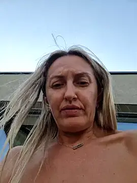 Stripchat Adult Webcam of Miss____Mia_