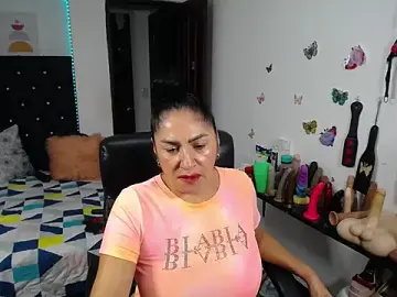Stripchat Live Porn of mature_bigboobs10