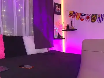 Stripchat Free Porn Cam of SussyRoxy_
