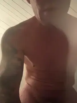 Stripchat Sex Cam of StrongMen91