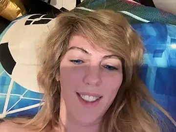 Stripchat Live Sex of CelestialRuby