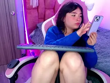Stripchat Free Porn Cam of Nahia_Brm