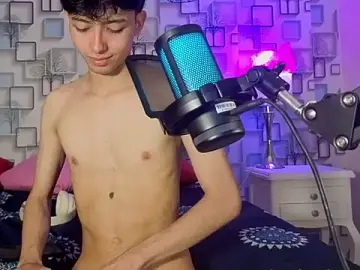 Stripchat Nude Webcam of Twink_Sebas7