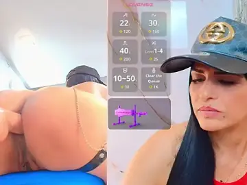 Stripchat Live Sex Cam of Isis_car0lina