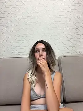 Stripchat Live Sex Cam of SandraCarter