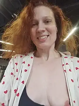 Stripchat Free Live Porn of Exhibitionsplit