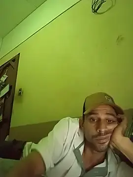 Stripchat Free Live Porn of segnini21