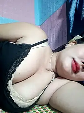 Stripchat Adult Webcam of Irene-01
