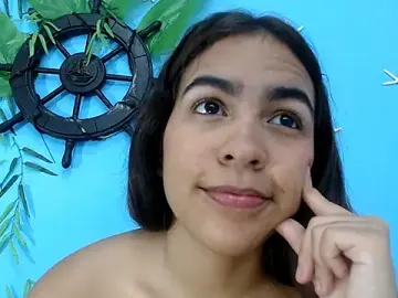 Stripchat Free Porn Cam of skinnysofia18