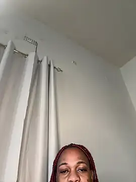 Stripchat Free Porn Cam of BonnyMolhada
