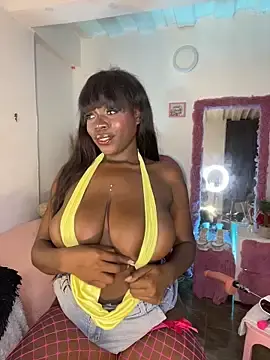 Stripchat Live Sex of karinacortes