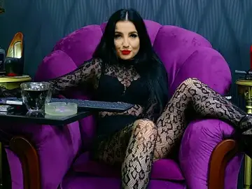 Stripchat Nude Webcam of VivianReeve