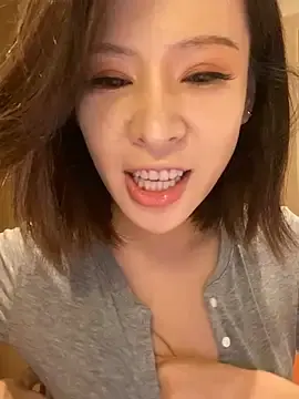Stripchat Sex Cam of Sunflower-77