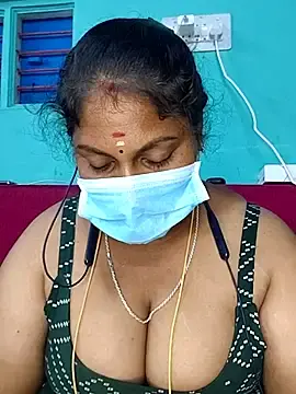 Stripchat Free Porn Cam of TamilSembaruthi143