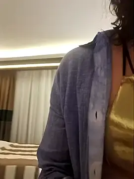 Stripchat Live Sex Cam of LaliaMia