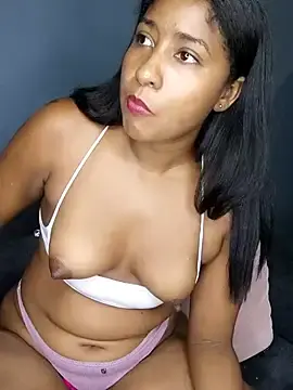 Stripchat Best Webcam of Berry_Bans