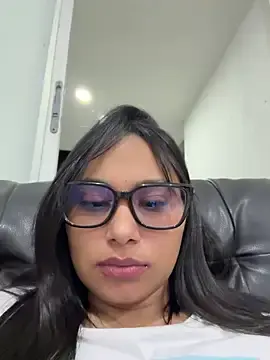 Stripchat Sex Cam of Cuteprincess21
