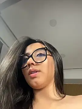 Stripchat Sex Cam of Michelle_Zoe