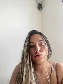 Stripchat Sex Cam of JUANITA07