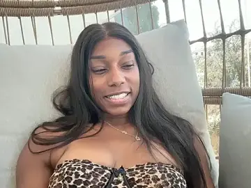 Stripchat Watch Live Sex Cams of smileybabe