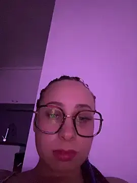 Stripchat Live Porn of queenlo_xxx