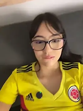 Stripchat Best live sex cam show of HinaSweet