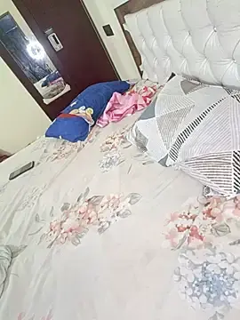 Stripchat Free Live Porn of cute-Anupriya