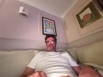 Stripchat Live Sex Cam of CyprioteWhitefly