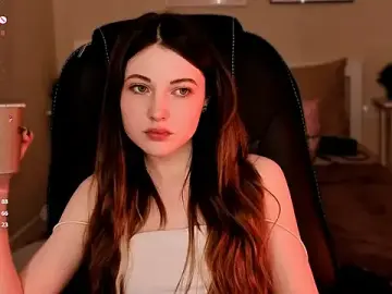 Stripchat Free Porn Cam of Kimmie_shine