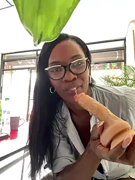 Stripchat Live Sex of Bustykeyla
