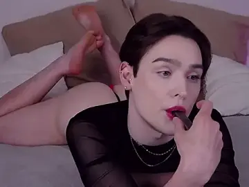 Stripchat Free Porn Cam of RobbyCharming