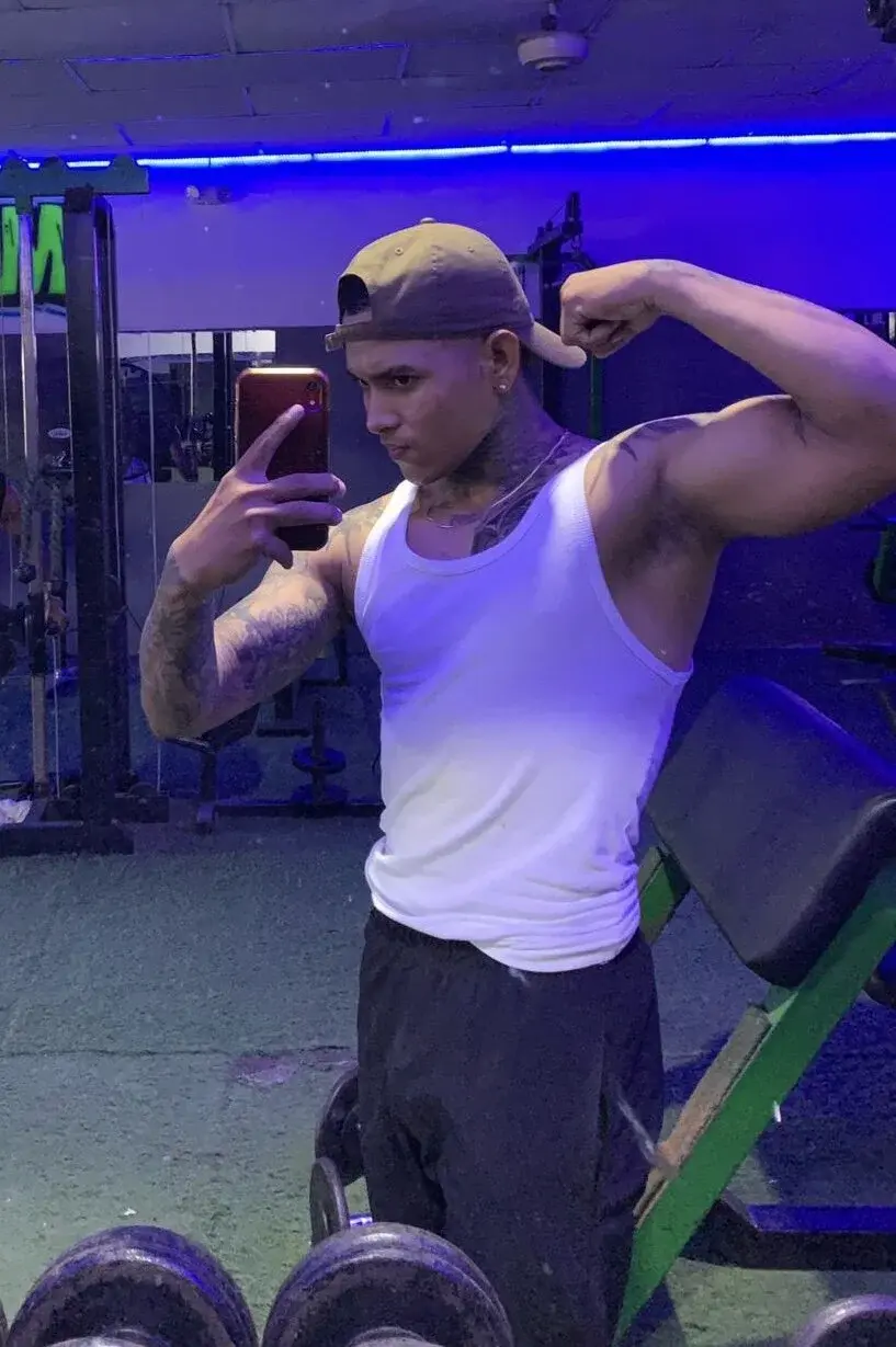 tyler_bell_