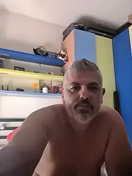 Stripchat Live Sex Cam of raysexy81