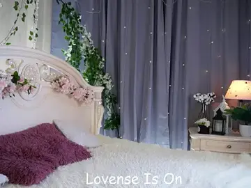 Stripchat Free Porn Cam of MelaineCore