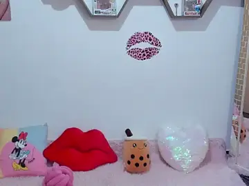 Stripchat Live Porn of SharonSander